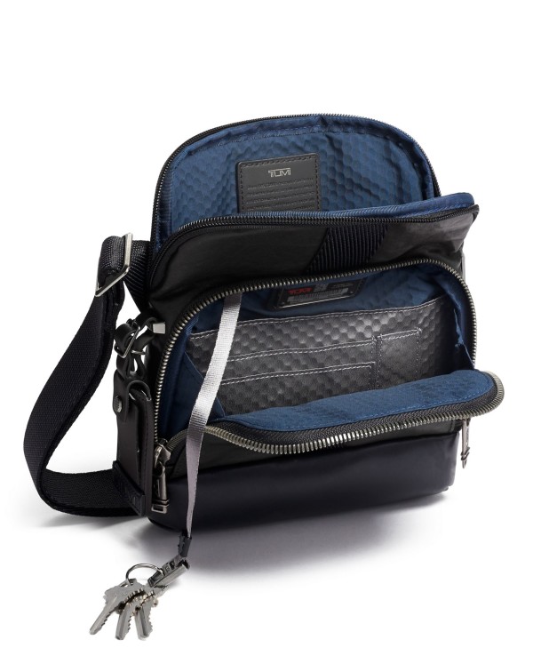 Bolsa Tiracolo Barksdale Pele Preta - Alpha Bravo - Tumi