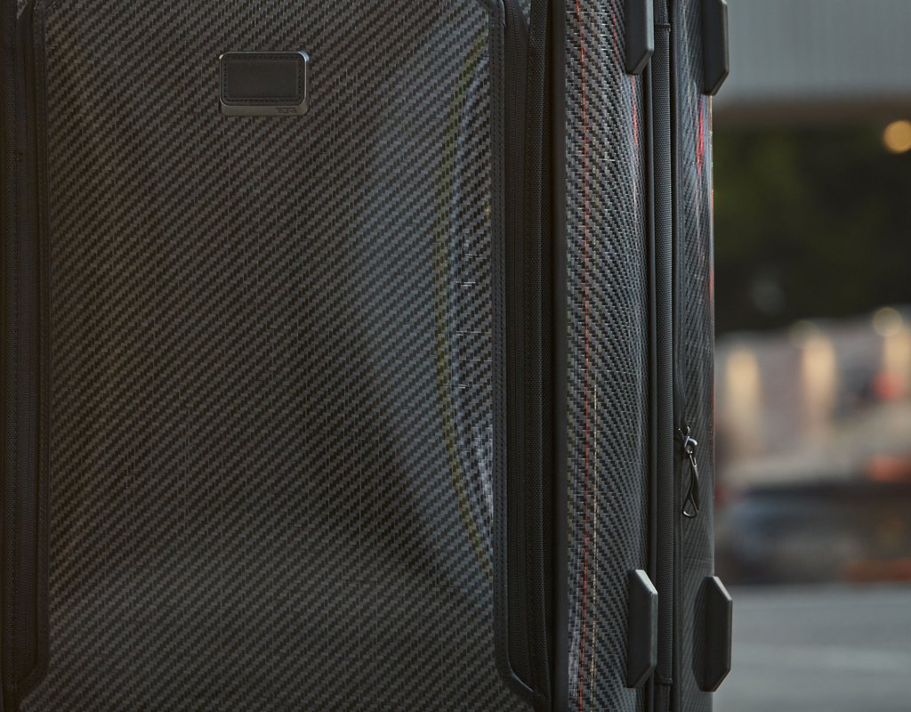 artigo-porque-a-tumi-material-durafold